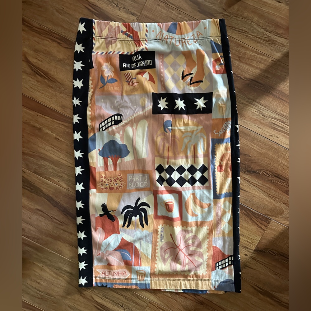 Farm Rio Pencil Skirt - S/P - Picture 2 of 5